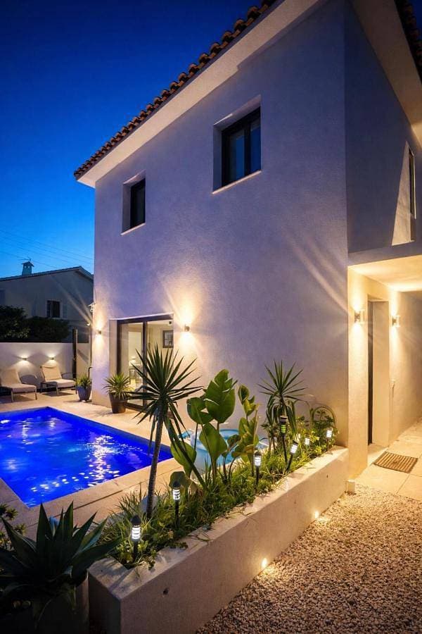 Villa 4 chambres avec piscine en bord de mer 1