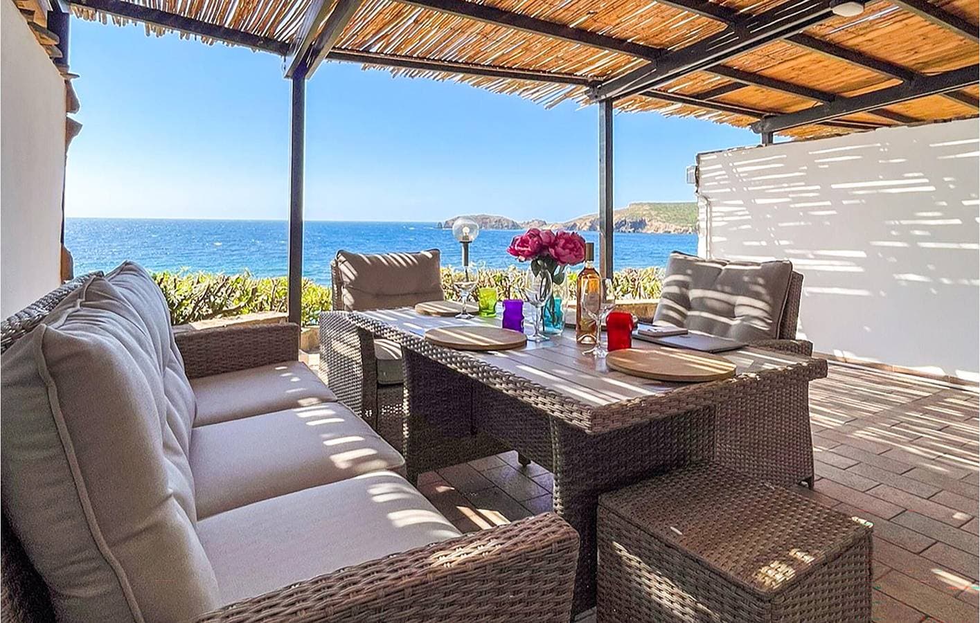 Foto 9 von 33: Apartment mit Meerblick, Terrasse, WLAN und Parkplätzen an der Straße – 600 m vom Strand entfernt