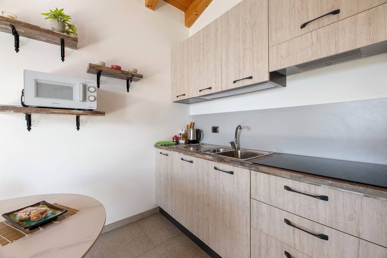 Foto 12 von 37: Ferienhaus 'Il Nido Del Colibrì' mit Seeblick, privater Terrasse und WLAN
