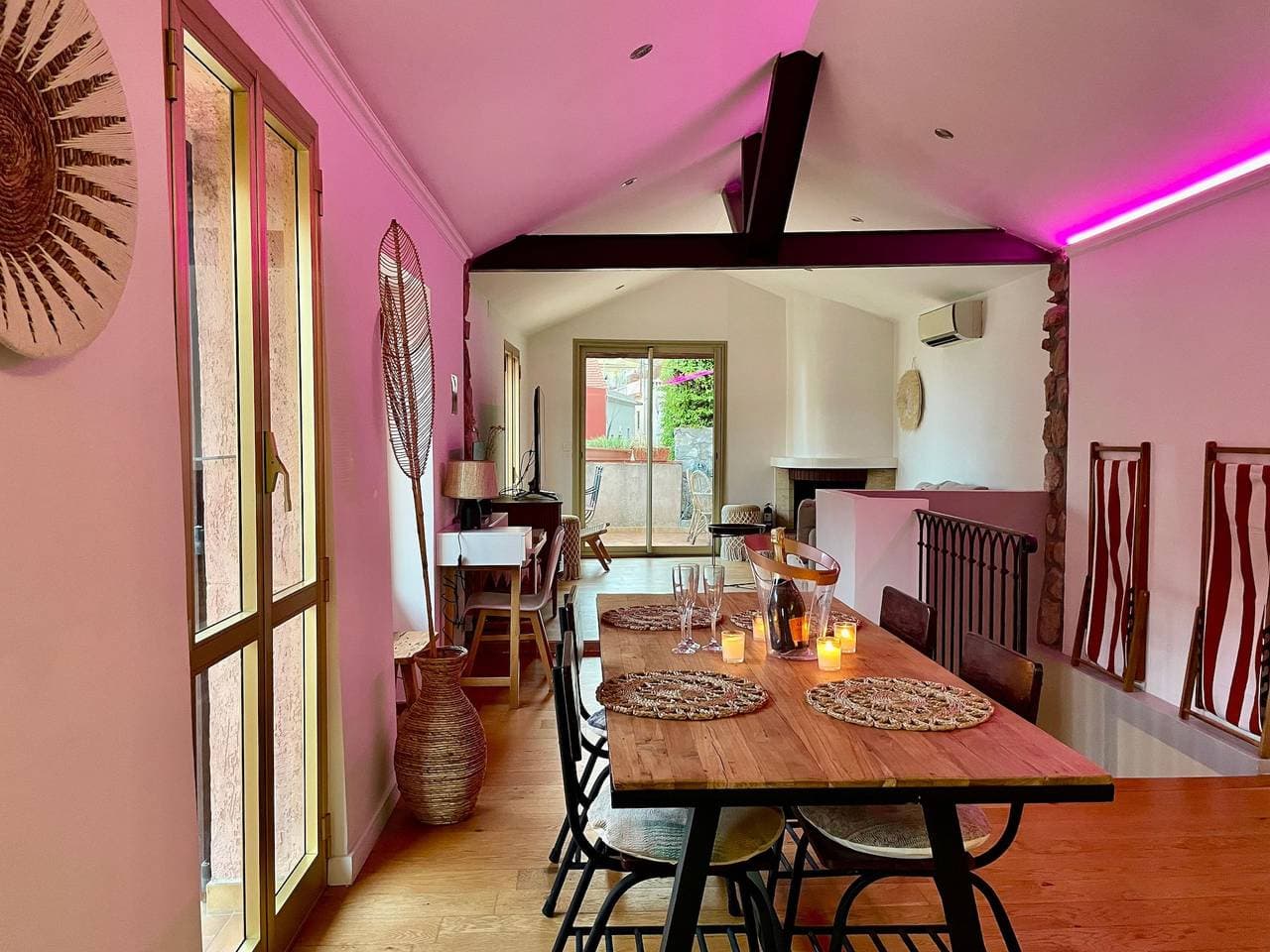 Foto 10 von 36: Renovated house in the center of Beausoleil
