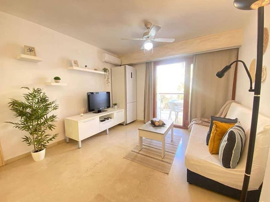 Foto 7 von 38: Two-Bedroom Apartment