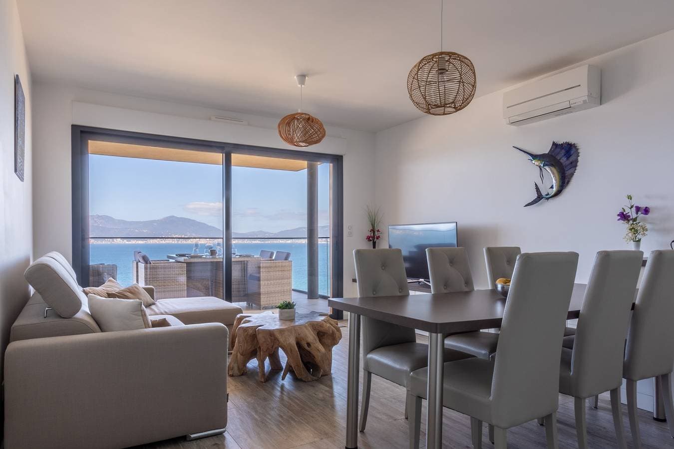 Foto 7 von 14: Ferienwohnung für 4 Personen mit Terrasse