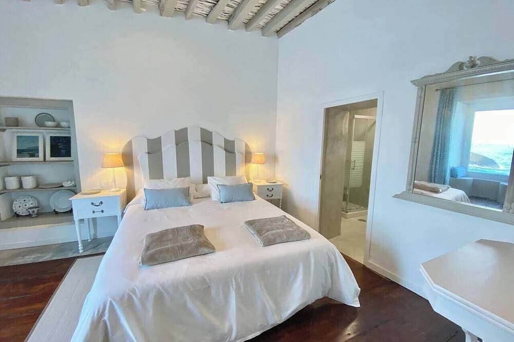 Foto 6 von 30: Casa Vistamar, traumhafter Meerblick mit Pool.