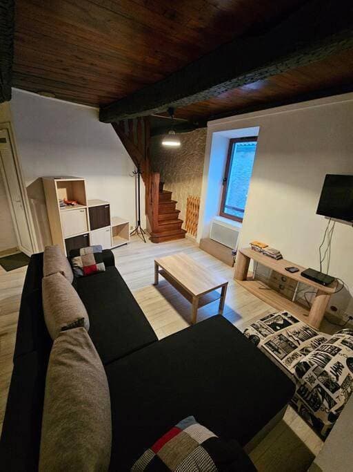 Foto 3 von 16: Two-Bedroom Apartment