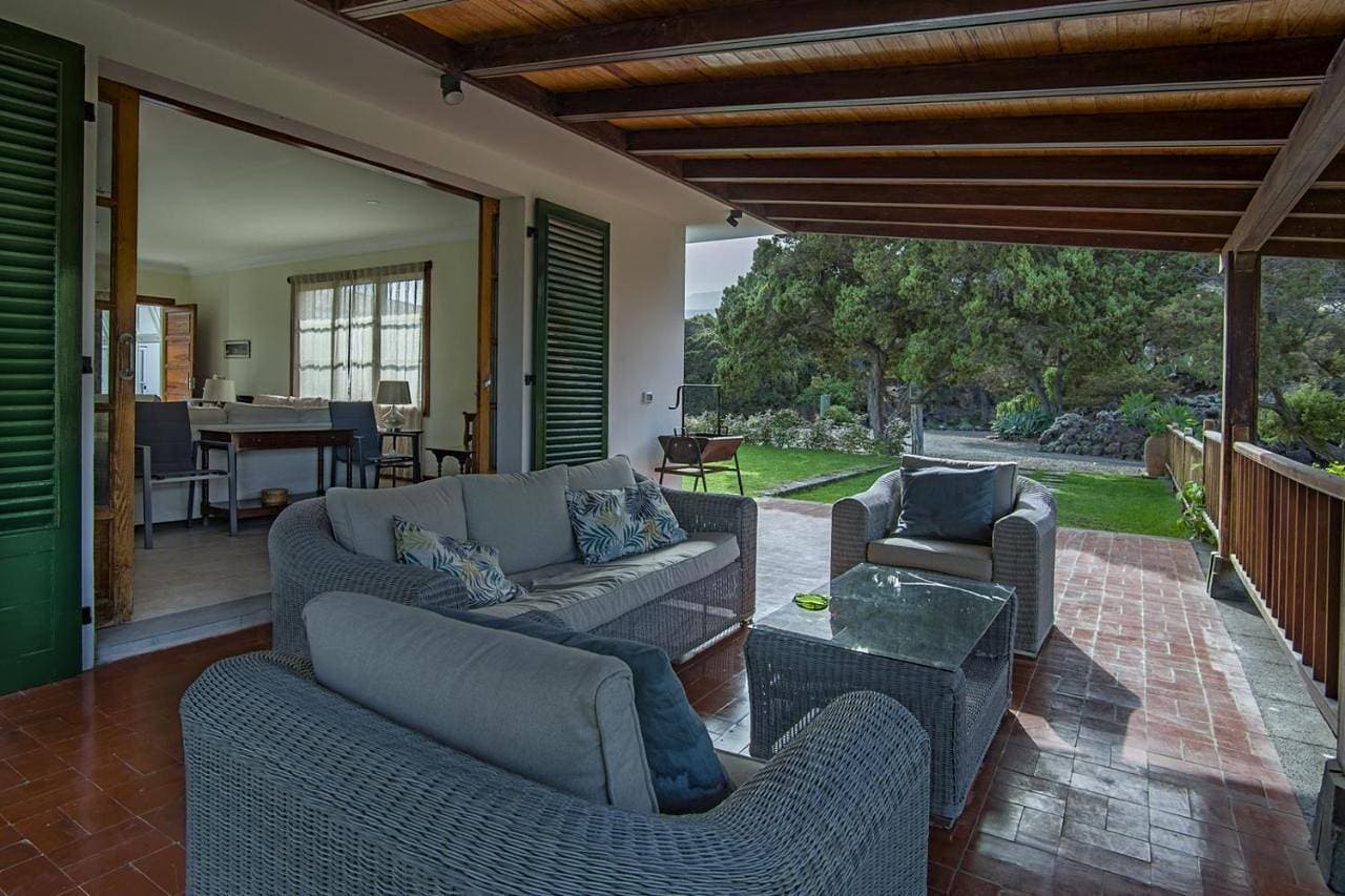 Foto 5 von 5: Villa with Sea View