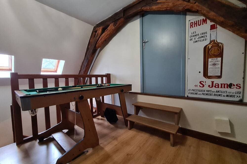 Foto 12 von 20: Gemütliches Zimmer mit Sitzecke und Frühstück