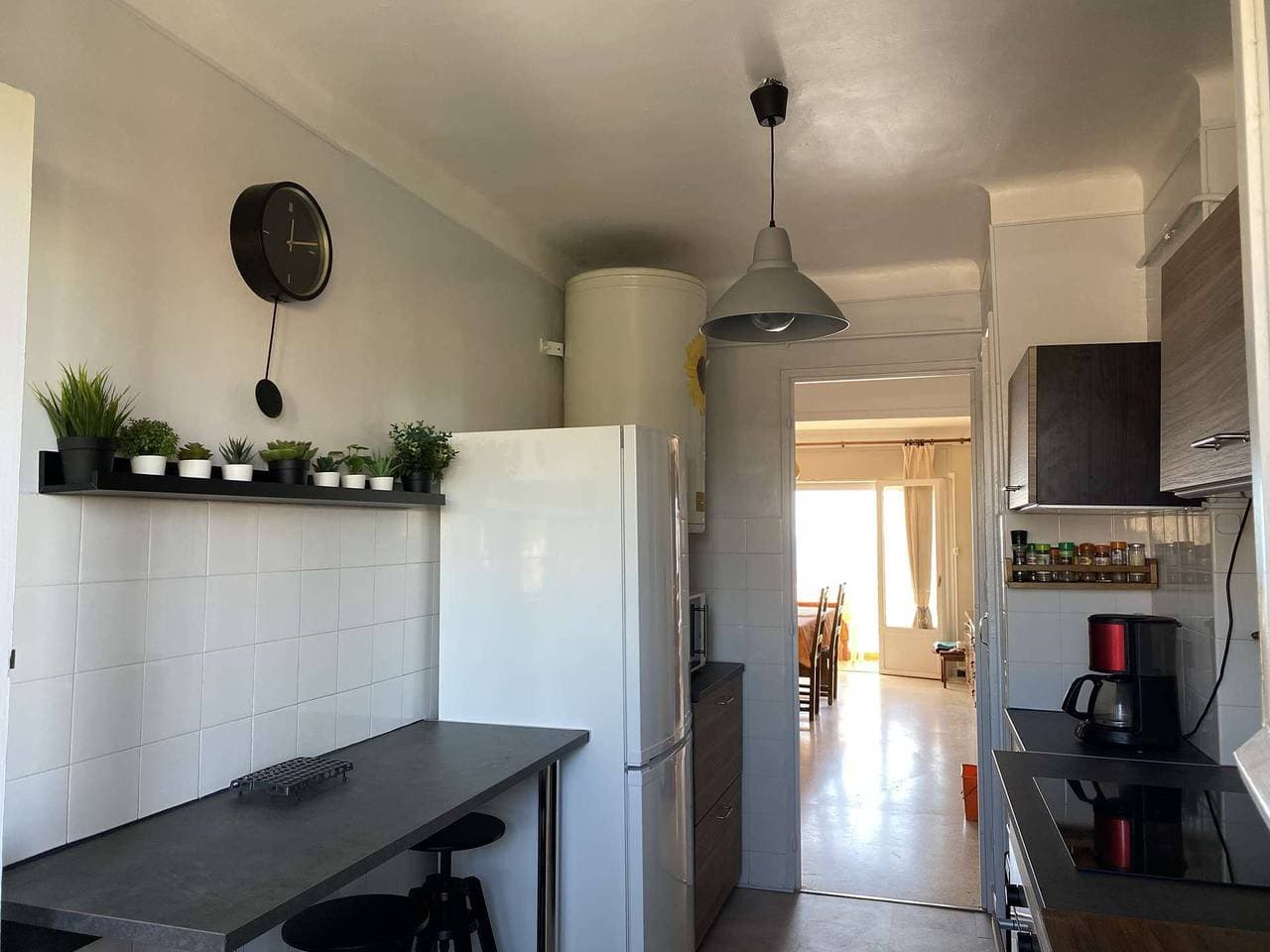 Foto 8 von 25: 200 m vom Strand entfernt, Apartment mit 2 Schlafzimmern und Terrasse mit Meerblick! Privater Parkplatz