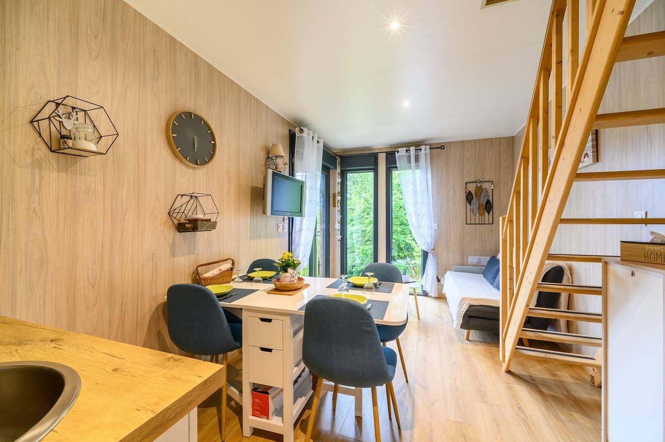 Foto 2 von 24: Chalet 'Gîte Le Pieraline' mit Bergblick, privater Terrasse und WLAN
