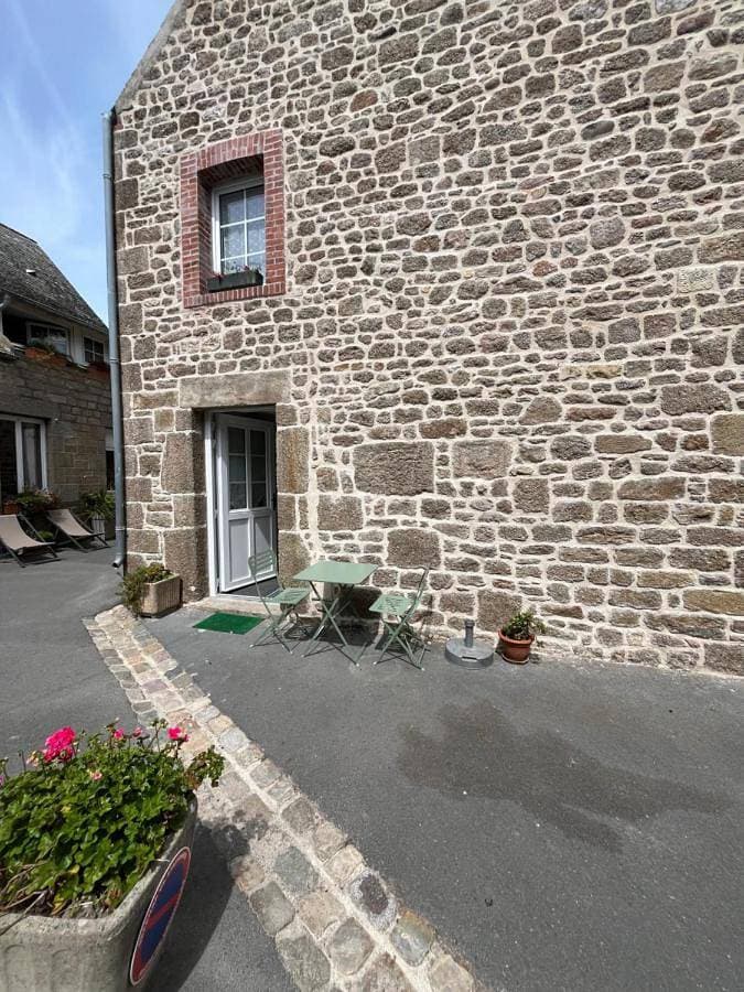 Foto 4 von 26: Two-Bedroom House