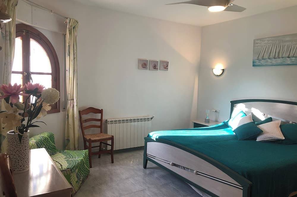 Foto 3 von 30: Unabhängige Villa, herrlicher Meerblick, privates Schwimmbad, WIFI