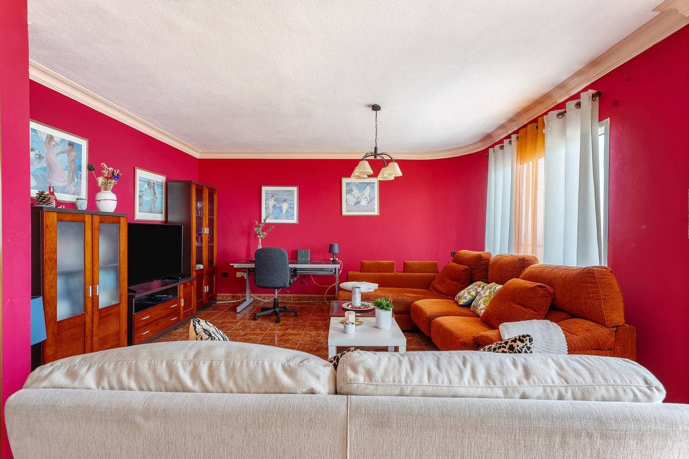 Foto 9 von 44: Ferienwohnung 'Schöne 3 Schlafzimmer Wifi Meerblick' mit Meerblick, WLAN und Klimaanlage
