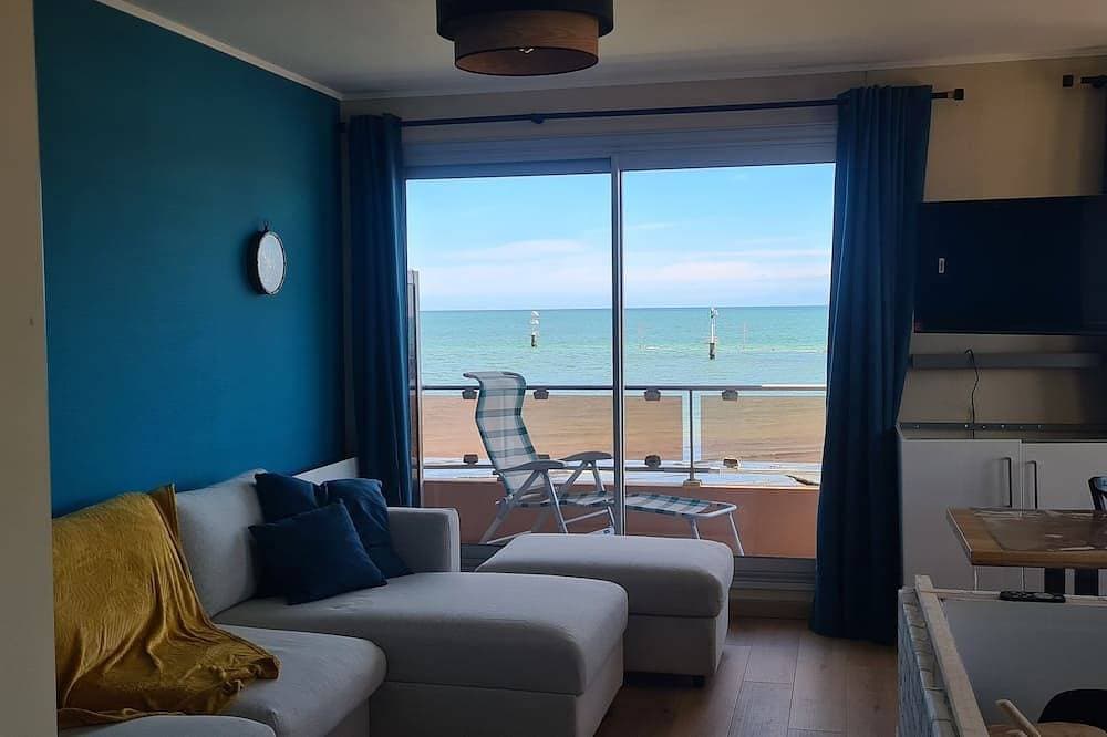 Foto 8 von 30: Le Panoramic - 180° sea view & port - Balcony - Elevator - Garage - Waterfront