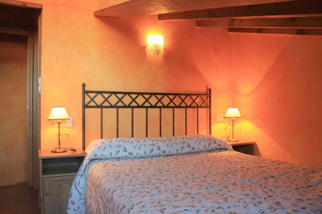 Apartamentos Los Rosales 1
