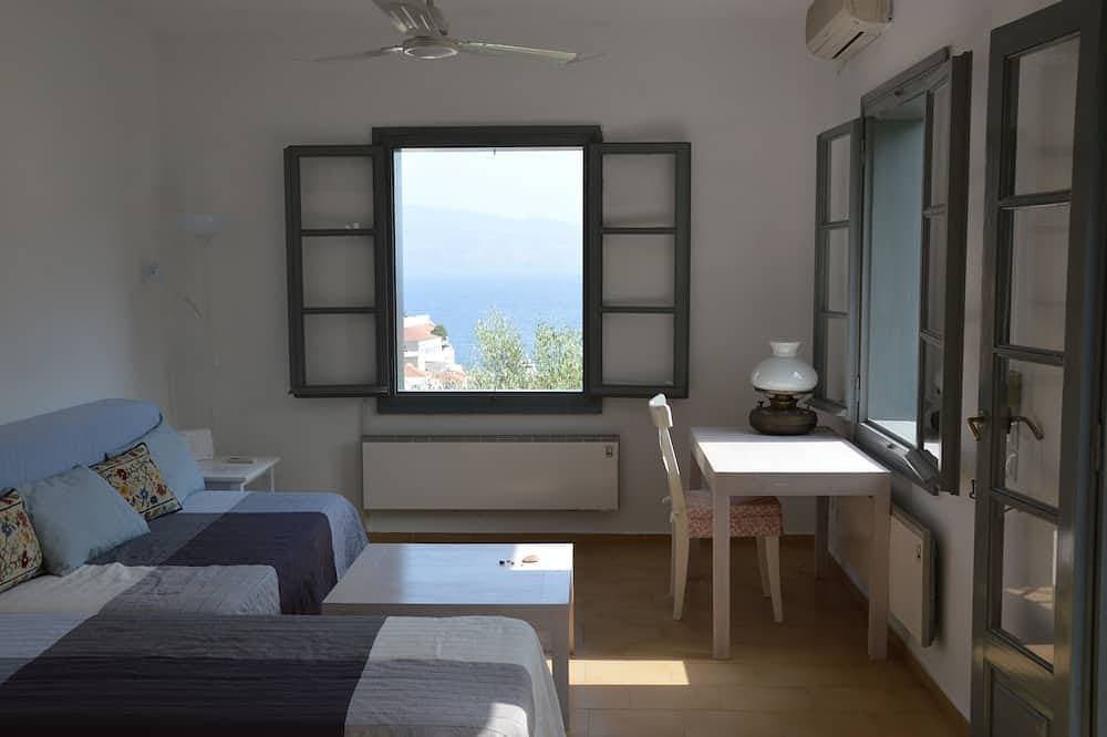 Foto 2 von 30: Hydra Studio Haus mit herrlichem Hafenblick