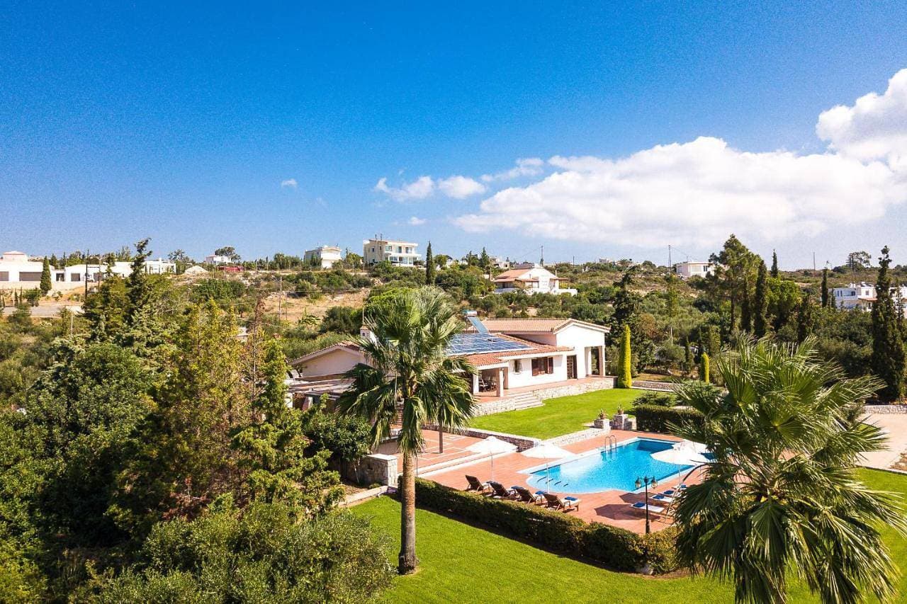 Foto 5 von 5: Villa with Sea View