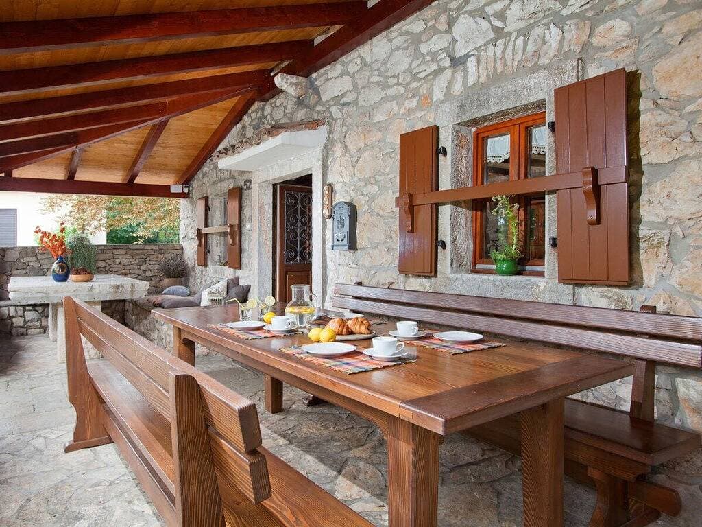 Foto 7 von 33: Ferienhaus in Labin mit Schwimmbecken