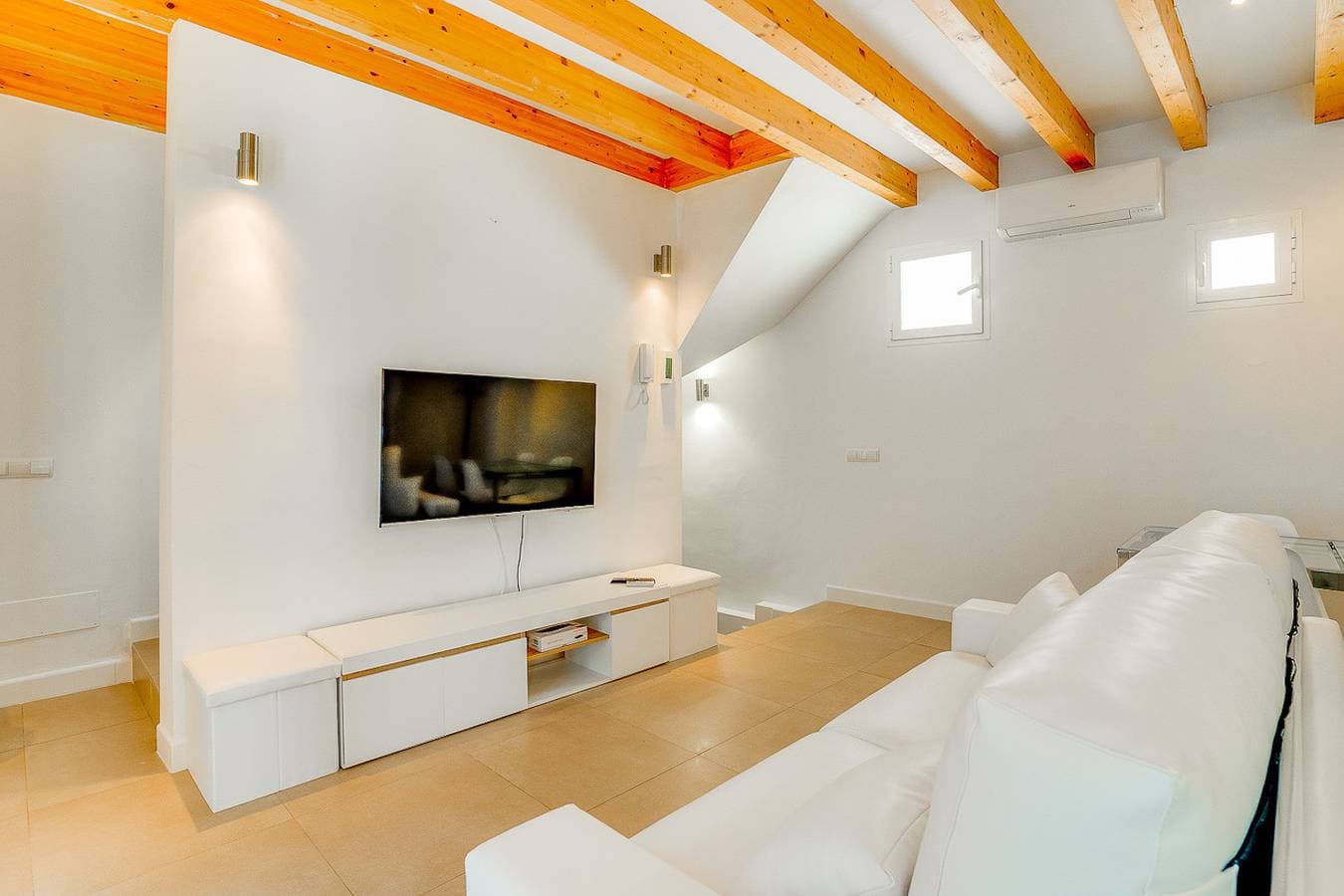 Foto 9 von 33: Duplex Palma Apartment Etv/5551 by PriorityVillas