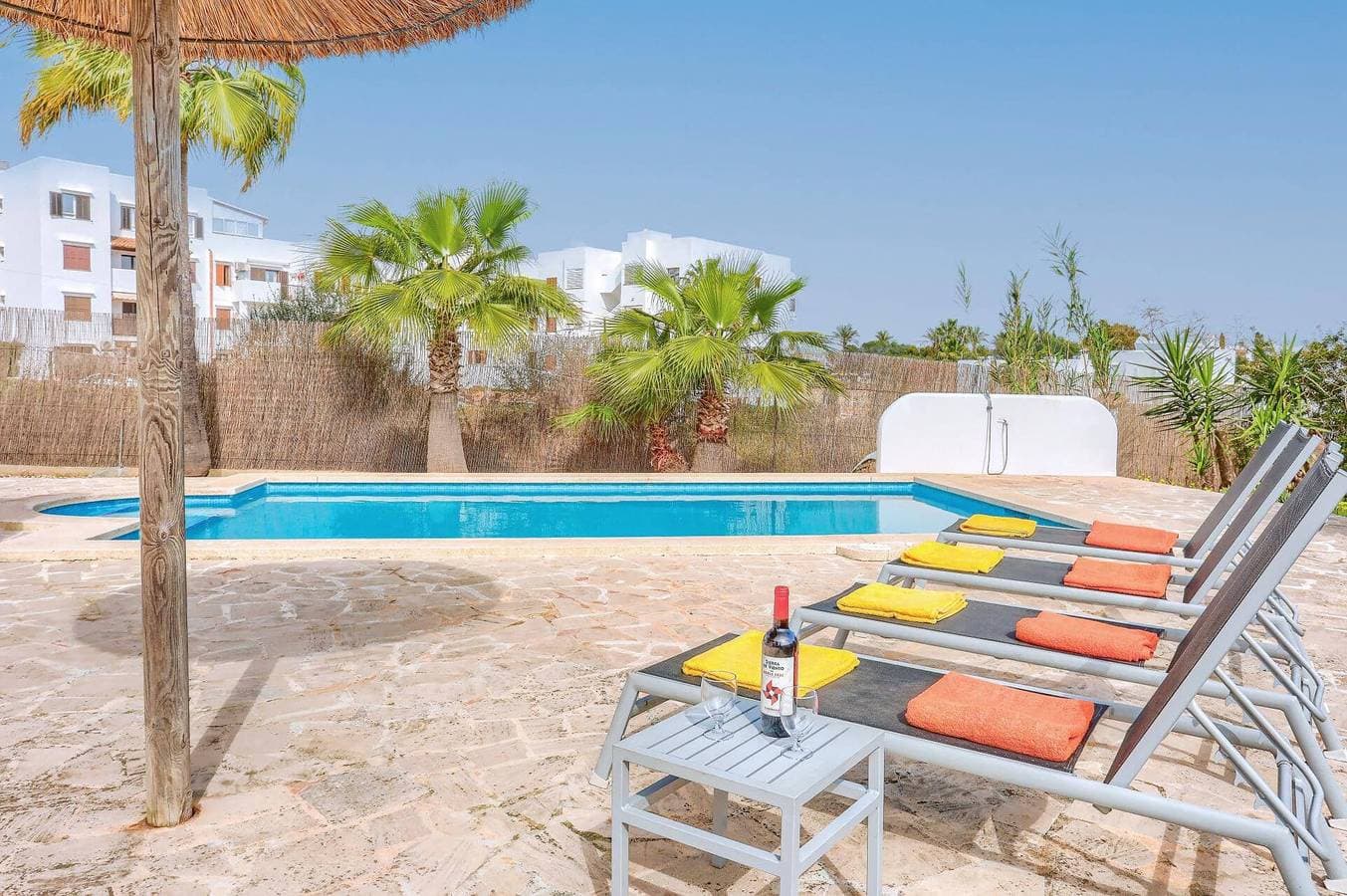 Foto 7 von 21: Villa für 6 Personen mit Garten