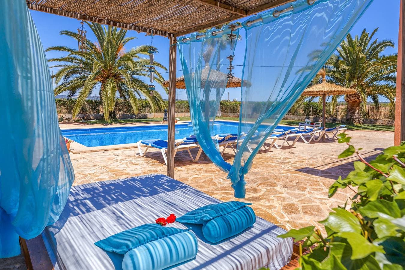 Foto 3 von 26: Fantastische Finca mit Pool, Terrassen, Garten, Klimaanlage und WLAN
