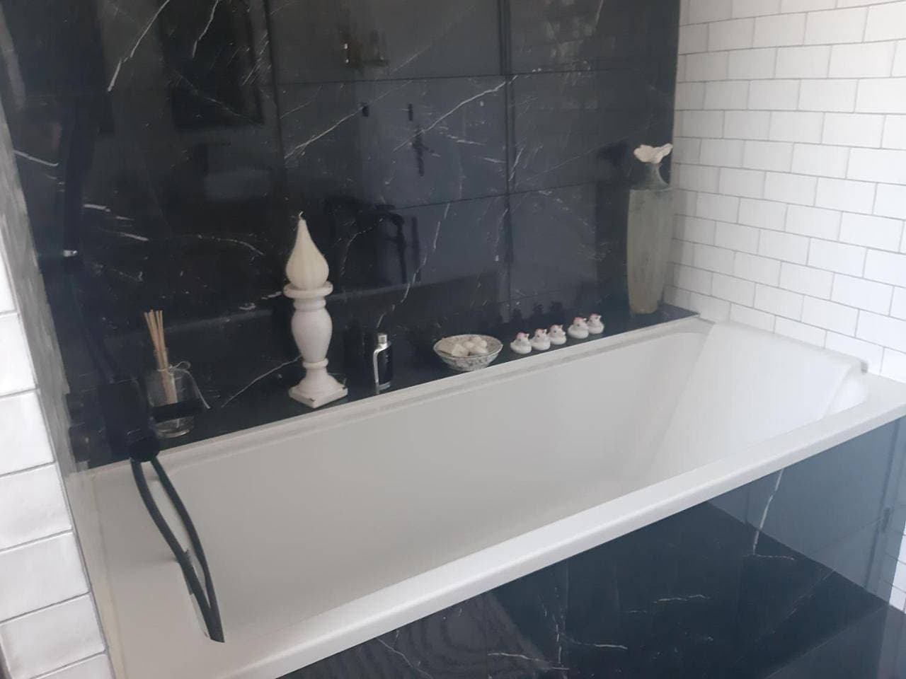 Foto 7 von 9: Double Room with Private Bathroom