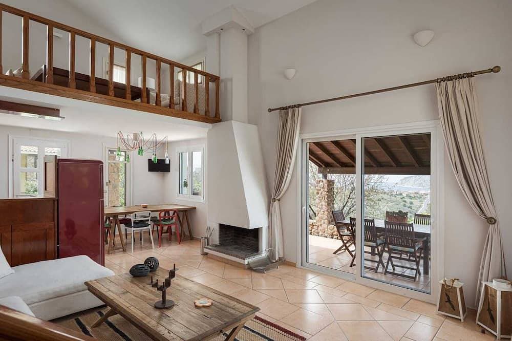 Foto 12 von 30: Aelia Villa Aegina, Villa
