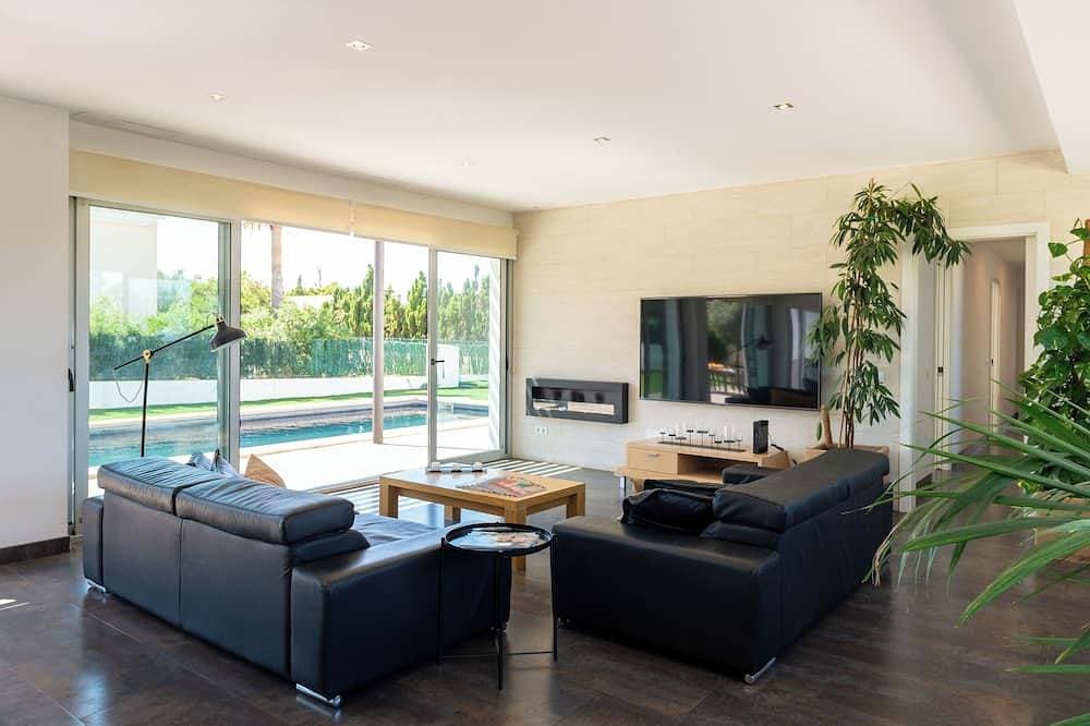 Foto 9 von 30: Luxury villa by the sea Minimum 32 days