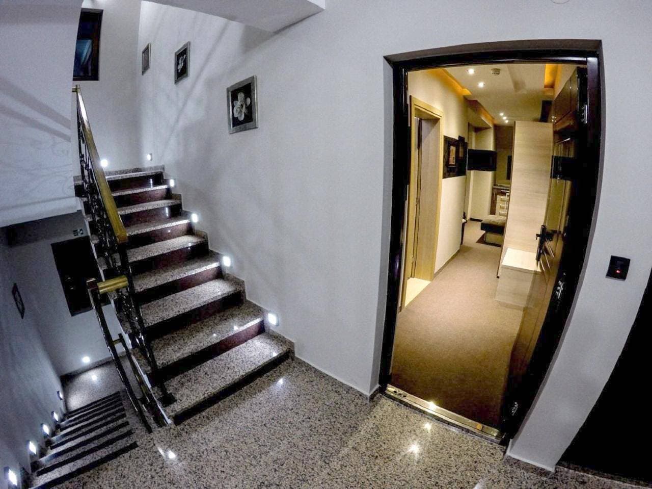 Foto 5 von 12: Studio with Terrace