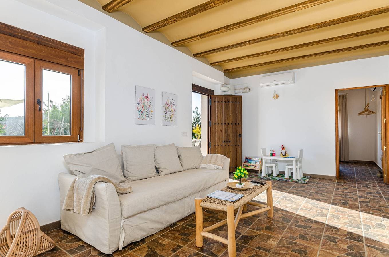 Foto 6 von 37: Apartment 4 – Limonar de Mallorca. Licht, Pool und Natur