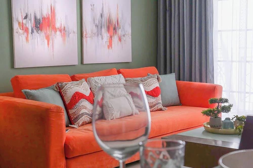 Newly Renovated & Fully Equipped 2Bd Condo in Prime Location Sliema 1