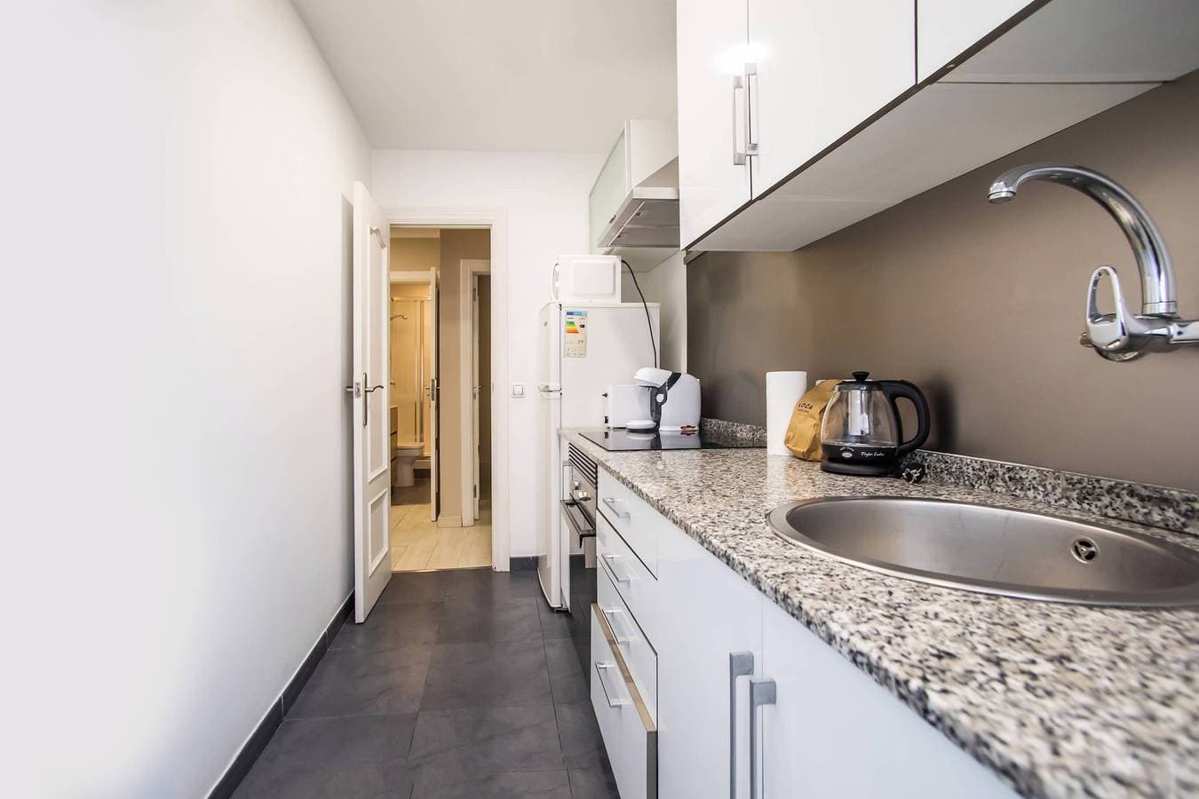 Foto 8 von 17: Ferienwohnung für 5 Personen mit Balkon