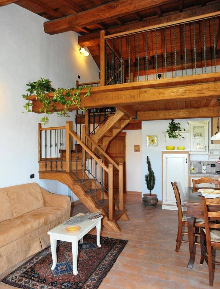 Foto 7 von 14: Two-Bedroom Apartment with Balcony