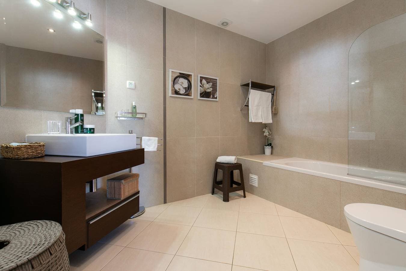 Foto 8 von 42: Apartment Henri - Perfect couples getaway!