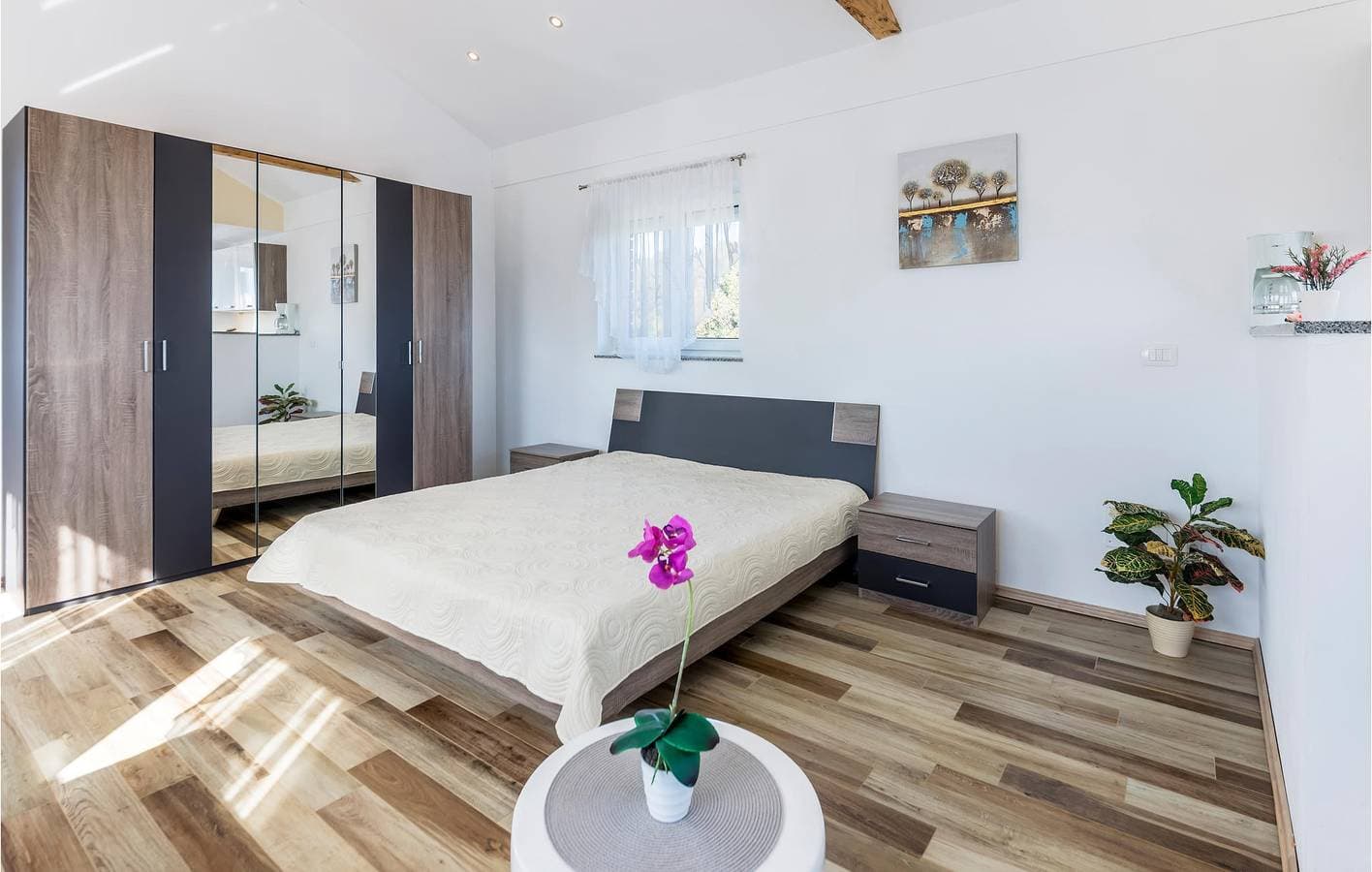 Foto 6 von 25: Gemütliche Ferienwohnung mit Terrasse, WLAN und Parkplatz in Strand- und Restaurantnähe