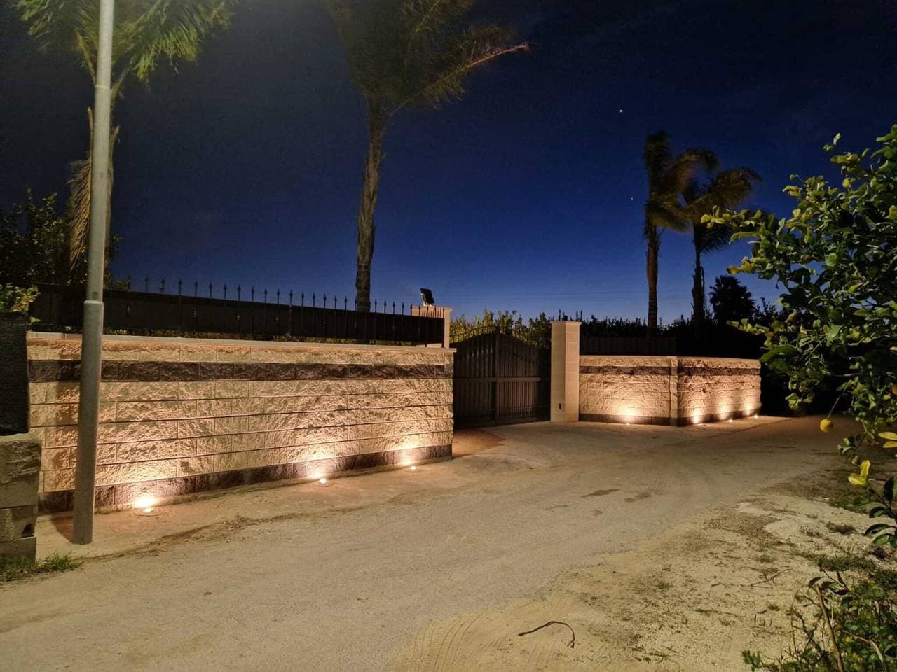 Foto 6 von 33: Villa Lorenzo mit privatem Garten, Whirlpool und WLAN