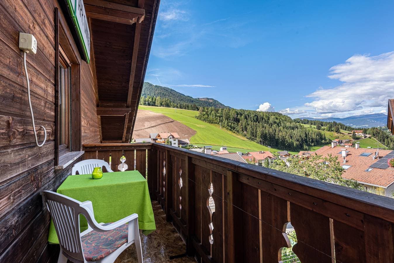 Foto 2 von 26: 'Pension Sonia Apartment 105' mit Bergblick, Garten und WLAN
