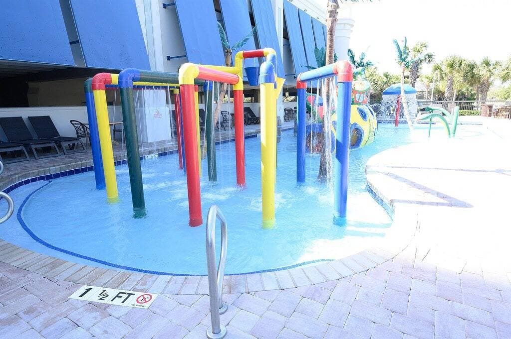 Foto 9 von 46: Oceanview Studio at Compass Cove with Pools,Updated!