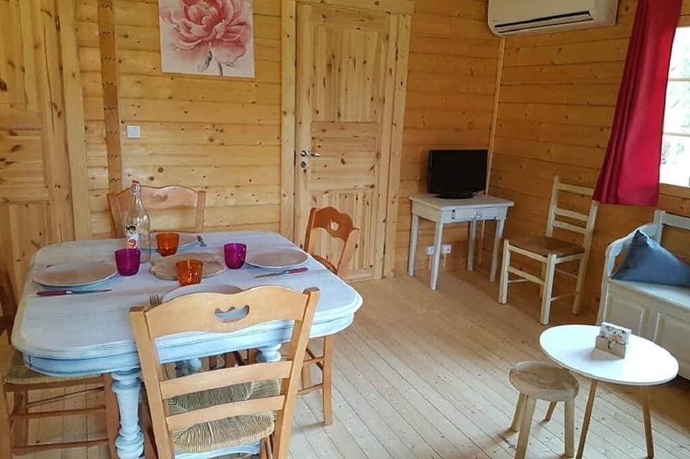 Ruhiges Holzchalet 1