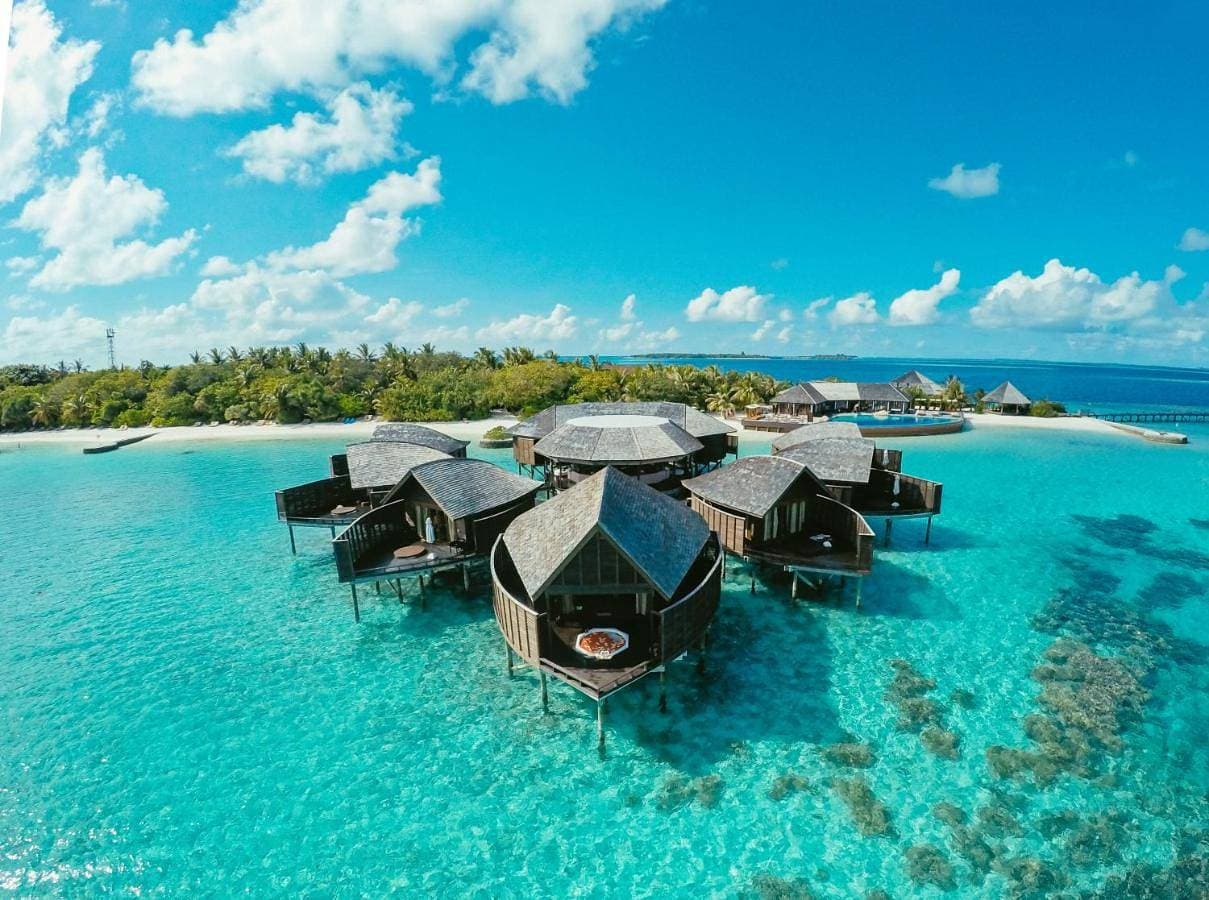 Foto 4 von 28: Sunset Water Suite with Private Pool - Complimentary Floating Breakfast (once per stay) for book dates, 10th Feb 2026 onwards, and stay dates 11 April to 30 September 2026