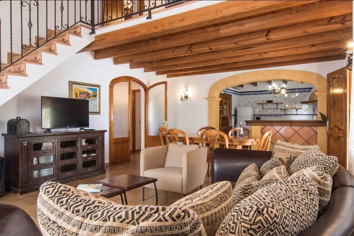Foto 4 von 32: Ferienhaus "Tirasset" mit privatem Pool, 2 Terrassen und WLAN