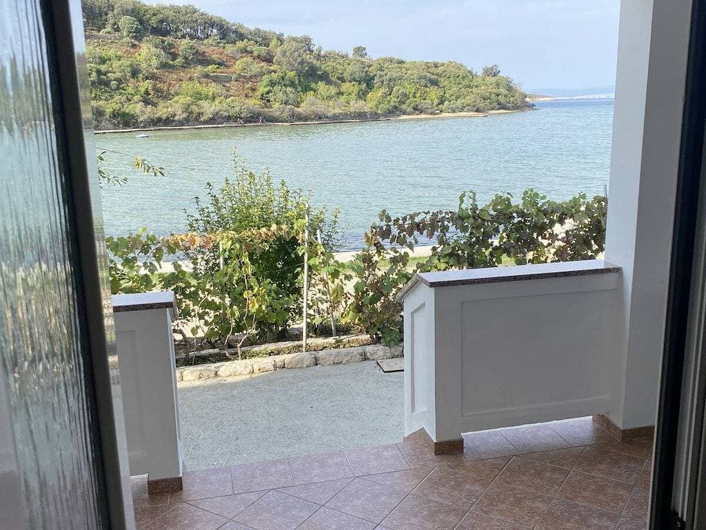 Foto 8 von 18: Miral Beach - direkt am Meer
