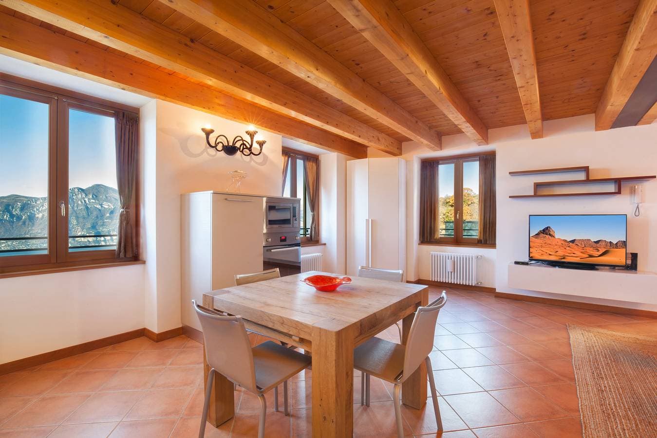 Foto 8 von 22: Apartment Borno With Pool In San Zeno Di Montagna