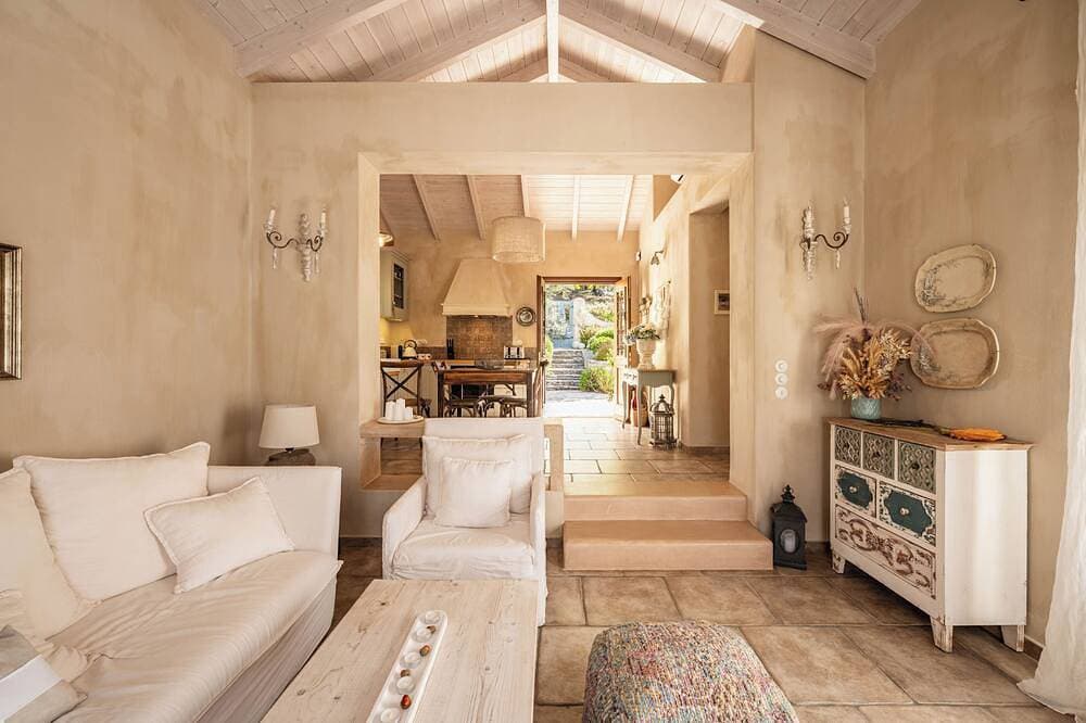 Foto 6 von 30: Kalliroi - Exquisite Villa exklusiv für zwei mit großen privaten Pool konzipiert.