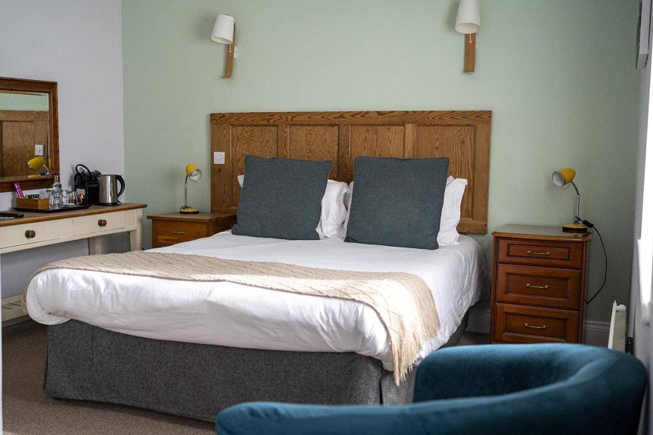 Foto 6 von 6: Double Room with Private Bathroom