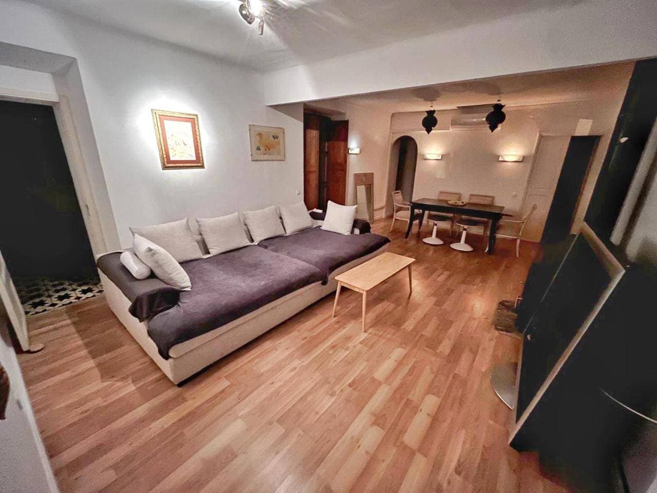 Foto 10 von 32: Three-Bedroom House