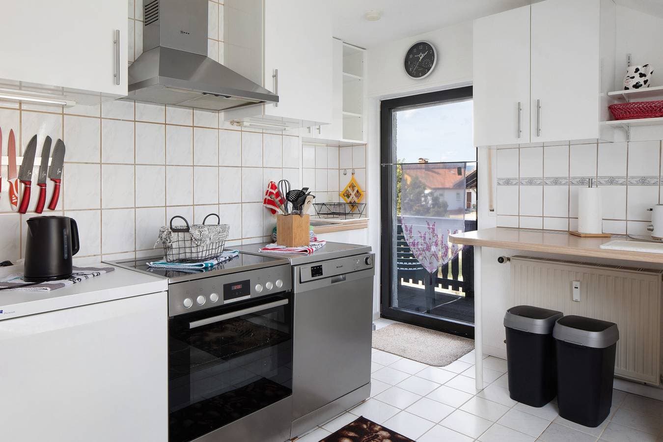 Foto 13 von 29: Ferienwohnung 'Apartmenthaus Fister' mit Seeblick, Gemeinschaftsgarten und WLAN