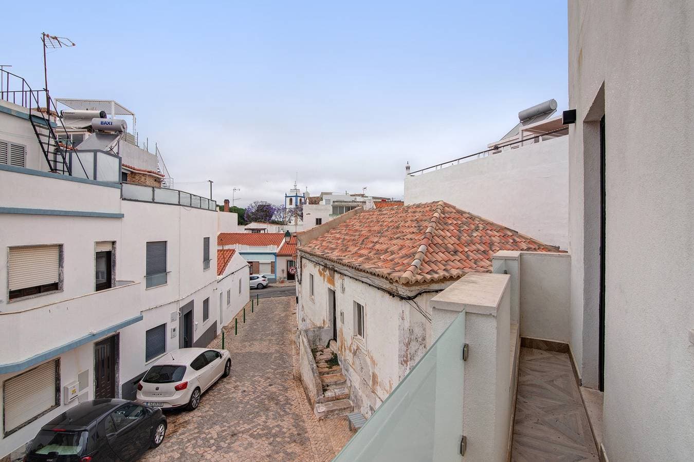 Foto 10 von 22: Villa Alvor Rooftop mit Meerblick, WLAN und Klimaanlage