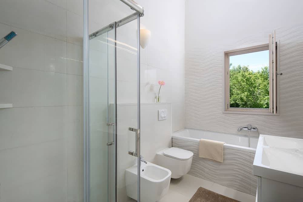 Foto 7 von 30: Exklusive 5* Villa mit herrlichem Meerblick und beheiztem Pool