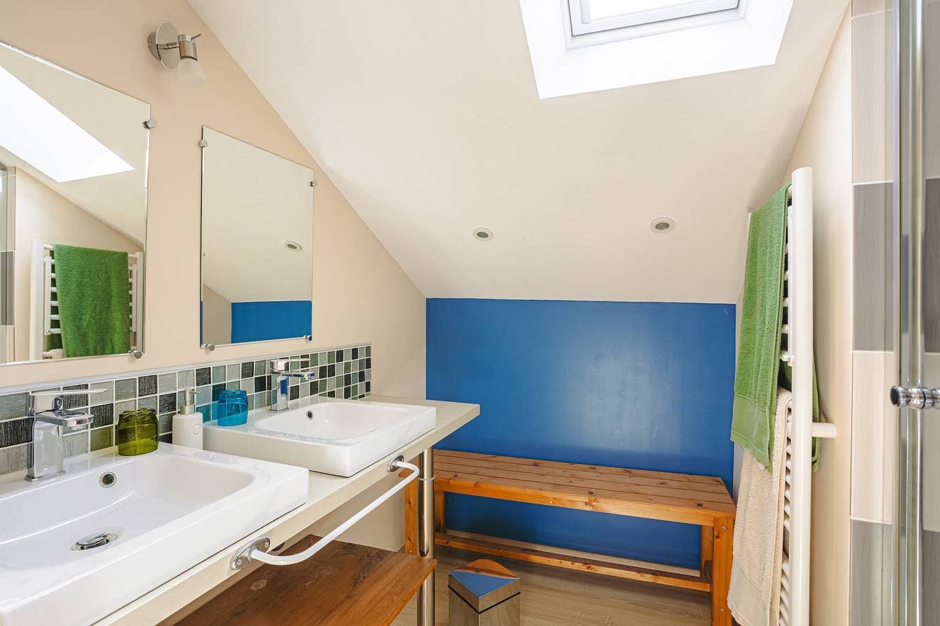 Foto 12 von 21: Gästezimmer „Ré“ – Helles Zimmer mit eigenem Bad auf der Île de Ré