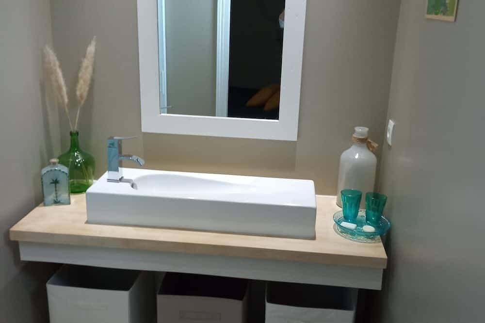 Foto 7 von 9: Geräumiges Zimmer in der charmanten Charentaise