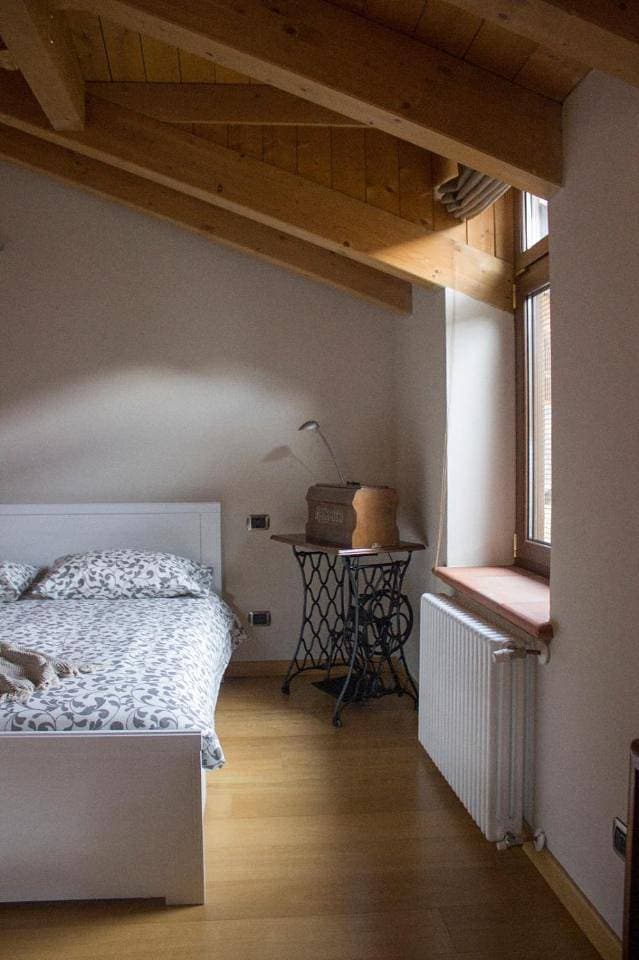 Foto 10 von 26: One-Bedroom Apartment - Attic